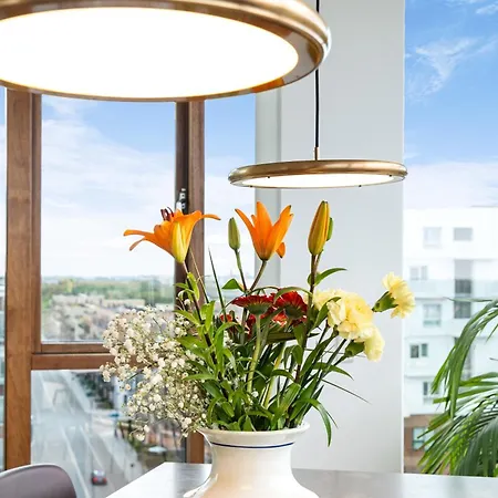 Modern Flat With Amazing Views And Rooftop 아파트 *